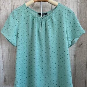 41 Hawthorne Mint Green/Teal Keyhole Women's Top- Size Medium